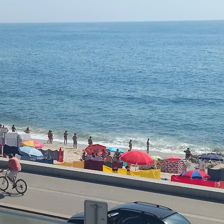 旅馆 Cachinnans & *